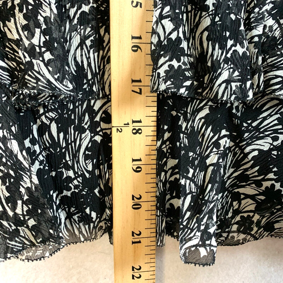 Womens 100% Silk Chiffon Floral Skirt Sz 4P Black Tiered Ruffle Feminine Flowy - Picture 5 of 12